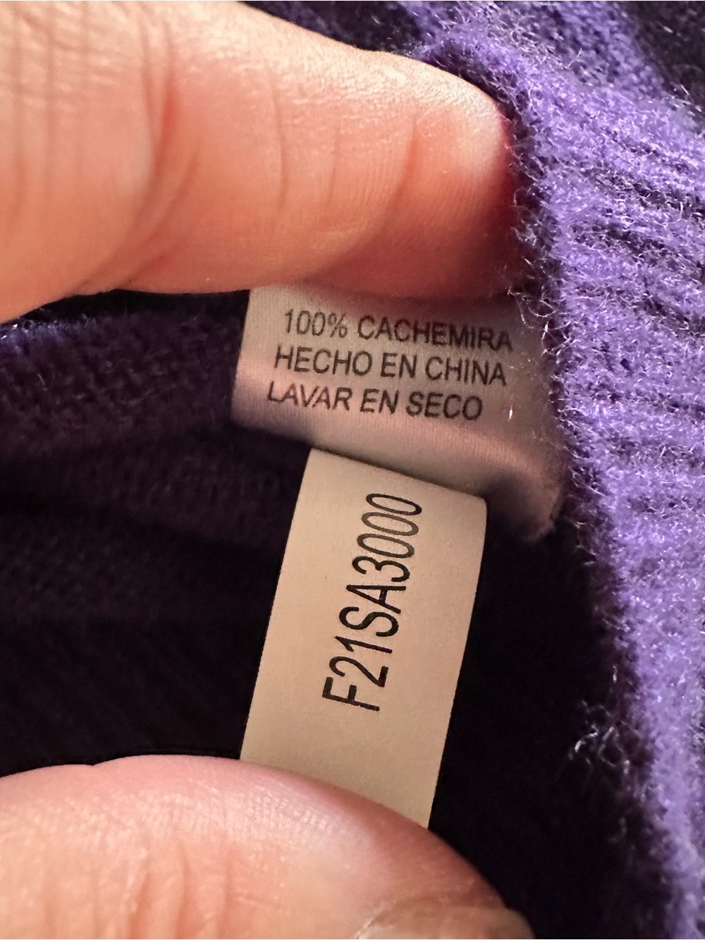 Alex Marie Women's 100% Cashmere V-Neck Sweater in Purple -M - Picture 6 of 8